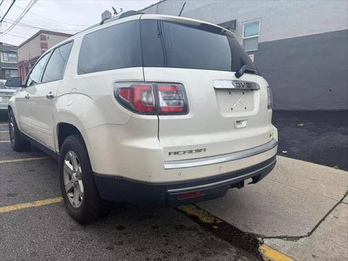 2014 GMC Acadia SLE-2