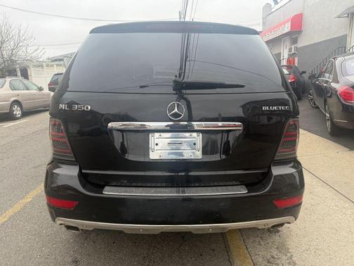 2011 Mercedes-Benz M-Class 4MATIC