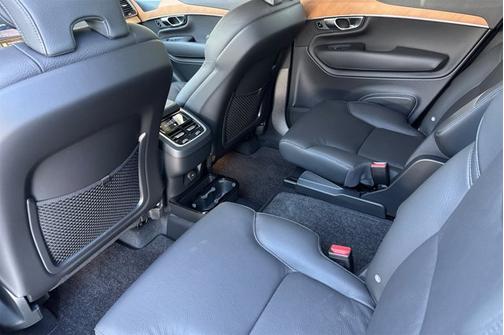 2025 Volvo XC90 Plus