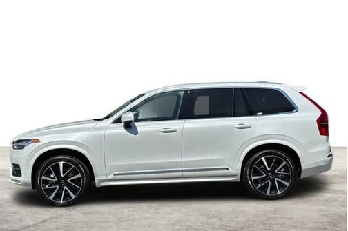 2025 Volvo XC90 Plus