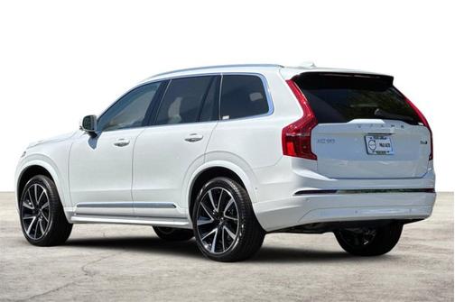 2025 Volvo XC90 Plus