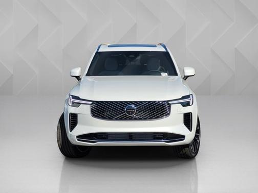 2026 Volvo XC90 Plug-In Hybrid Ultra