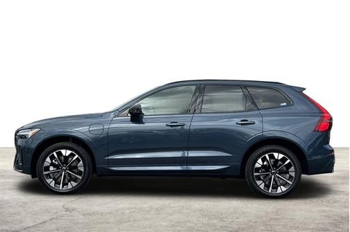2026 Volvo XC60 Plug-In Hybrid Plus