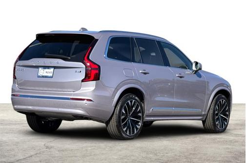 2026 Volvo XC90 Plus