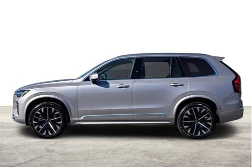 2026 Volvo XC90 Plus