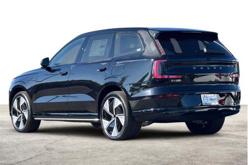 2025 Volvo EX90 Ultra