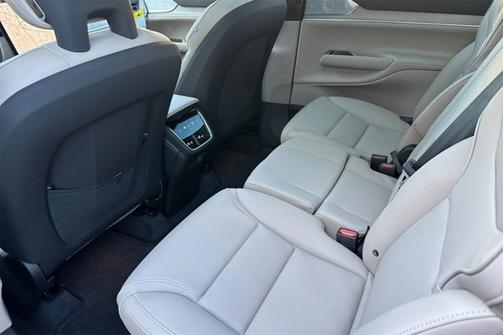 2025 Volvo EX90 Ultra
