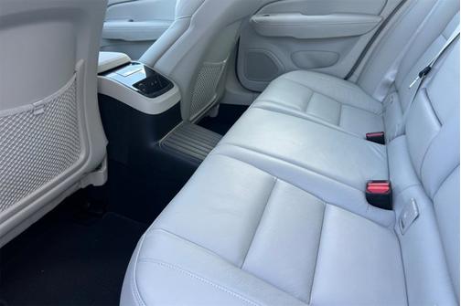 2022 Volvo S60 Recharge Plug-In Hybrid Inscription