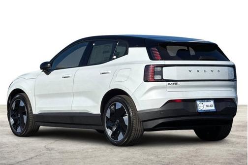 2026 Volvo EX30 Plus