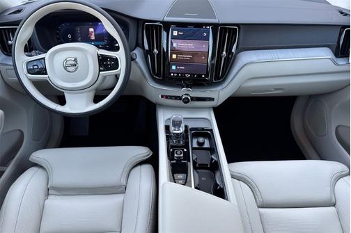 2025 Volvo XC60 Ultra