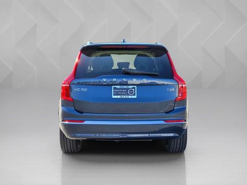 Denim Blue Metallic 2025 Volvo XC90 Plug-In Hybrid Plus