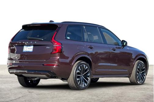2026 Volvo XC90 Ultra Dark Theme