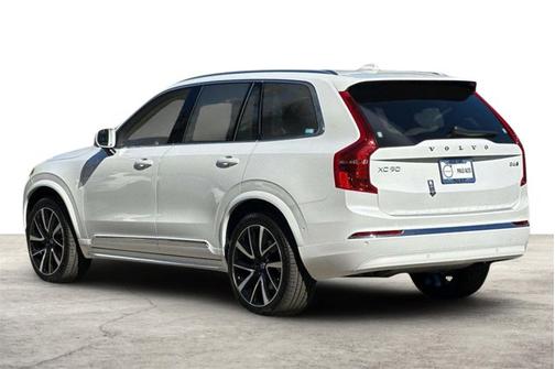 2025 Volvo XC90 Plus