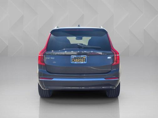 Platinum Gray Metallic 2023 Volvo XC90 Recharge Plug-In Hybrid Ultimate Bright Theme