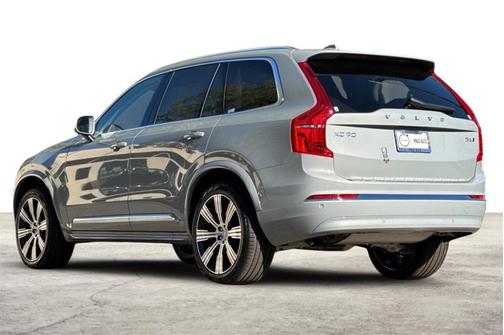 2025 Volvo XC90 Plus