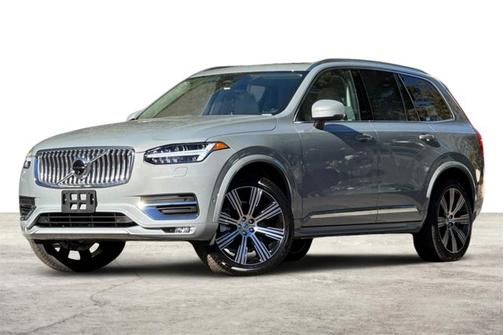 2025 Volvo XC90 Plus