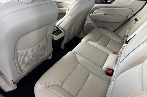 2026 Volvo XC60 Ultra