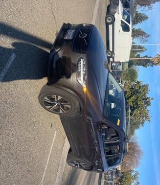 2023 Volvo XC90 Recharge Plug-In Hybrid Plus Dark Theme