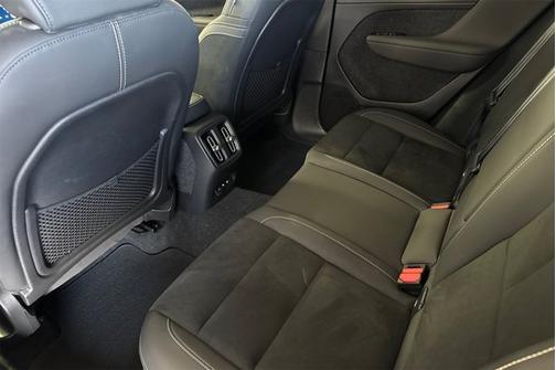 2023 Volvo XC40 Recharge Pure Electric Ultimate