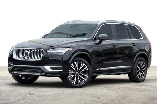 2023 Volvo XC90 Recharge Plug-In Hybrid Plus Bright Theme