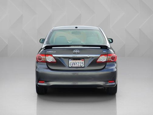 2012 Toyota Corolla LE