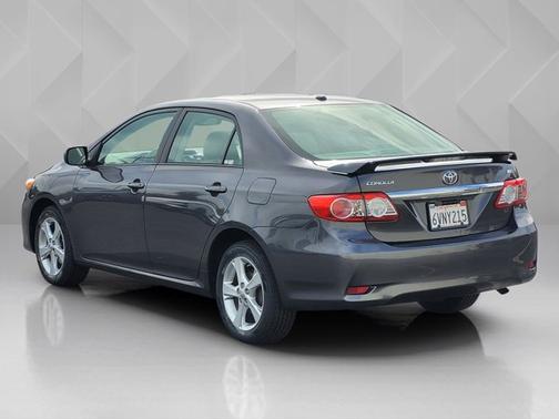 2012 Toyota Corolla LE