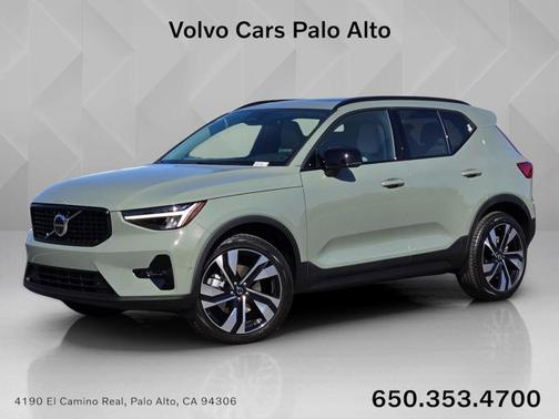 Sage Green Metallic 2025 Volvo XC40 Plus Dark Theme