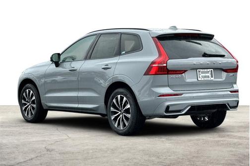 2025 Volvo XC60 Core