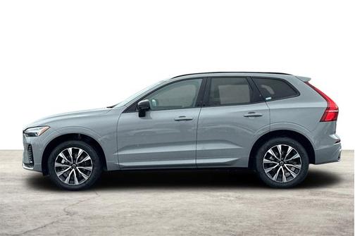 2025 Volvo XC60 Core