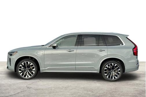 2026 Volvo XC90 Plug-In Hybrid Ultra