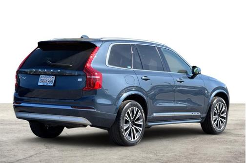2022 Volvo XC90 Recharge Plug-In Hybrid Inscription Expression