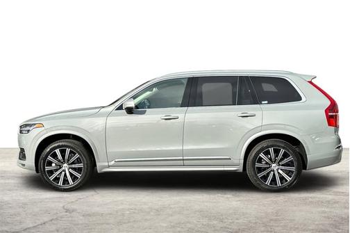 2025 Volvo XC90 Core
