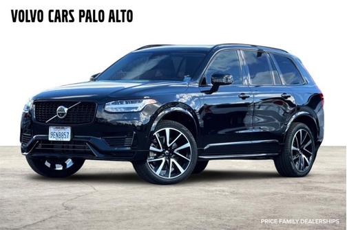 2023 Volvo XC90 Recharge Plug-In Hybrid Plus Dark Theme