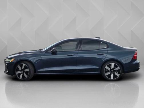 Denim Blue Metallic 2025 Volvo S60 Plug-In Hybrid Plus