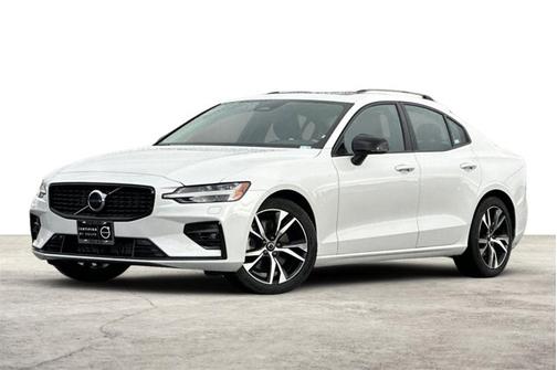 2025 Volvo S60 Core