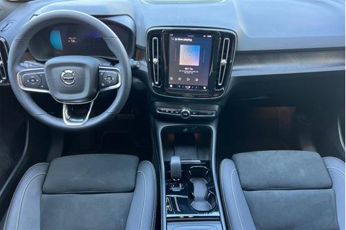 2023 Volvo XC40 Recharge Pure Electric Ultimate