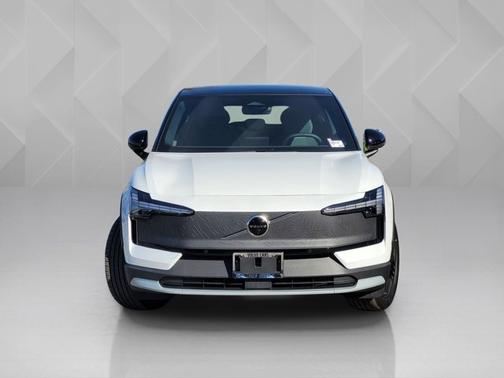 2026 Volvo EX30 Cross Country Ultra