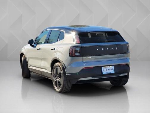 2026 Volvo EX30 Cross Country Ultra