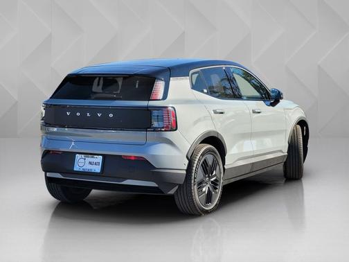 2026 Volvo EX30 Cross Country Ultra