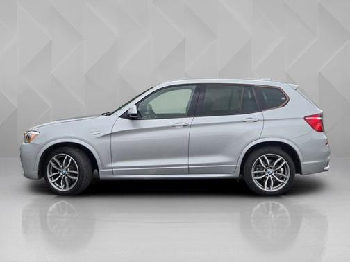 Glacier Silver Metallic 2017 BMW X3 sDrive28i