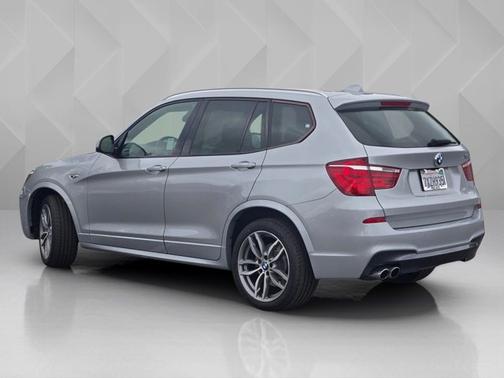 Glacier Silver Metallic 2017 BMW X3 sDrive28i