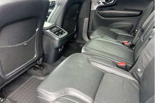 2019 Volvo XC90 T6 Inscription