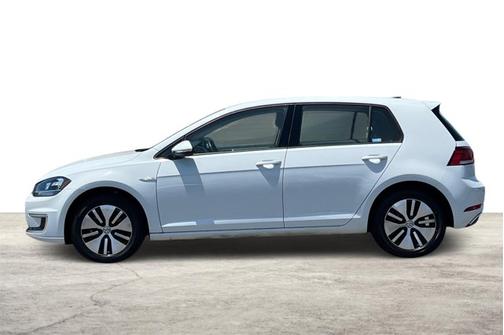 2019 Volkswagen e-Golf SE