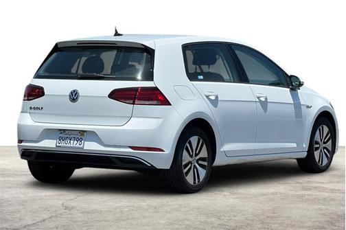 2019 Volkswagen e-Golf SE