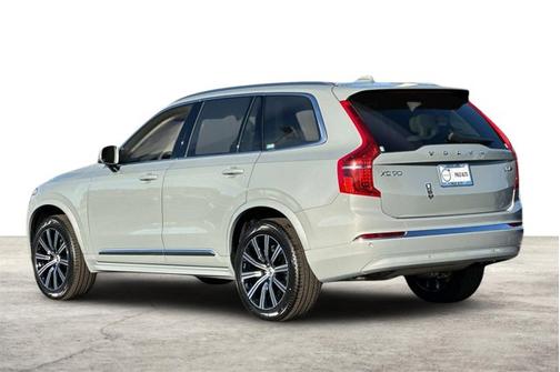 2025 Volvo XC90 Core