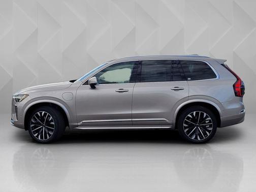 Bright Dusk Metallic 2026 Volvo XC90 Plug-In Hybrid Plus