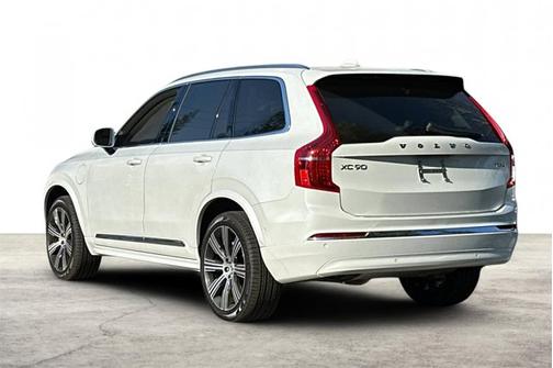 2025 Volvo XC90 Plug-In Hybrid Ultra