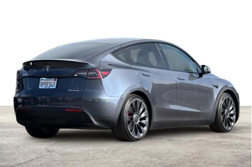 2020 Tesla Model Y Long Range