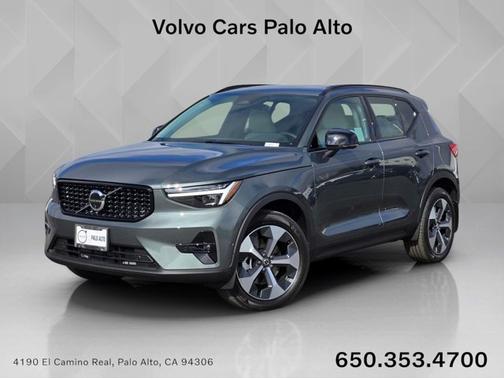 Forest Lake 2026 Volvo XC40 Plus