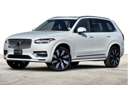 2023 Volvo XC90 Recharge Plug-In Hybrid Ultimate Bright Theme